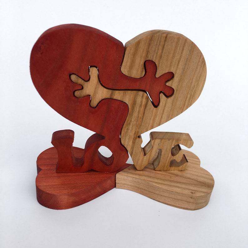 Valentines Day Gift Wooden Heart Love Desktop Ornament Wooden Decoration